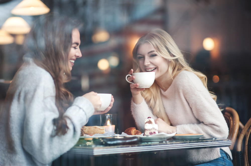 Gäste im Café